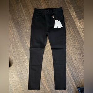 Quince Black Skinny Jean
